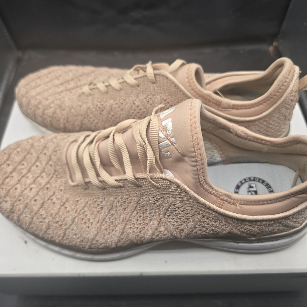 APL Techloom Phantom Light Pink Sneakers